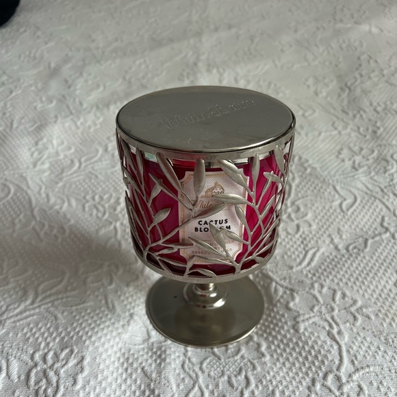 Bath and Body Works Candle Holder - Picture 4 of 5